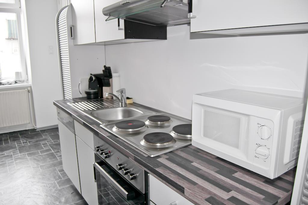 Royal Resort Apartments Westbahnhof Viena Quarto foto